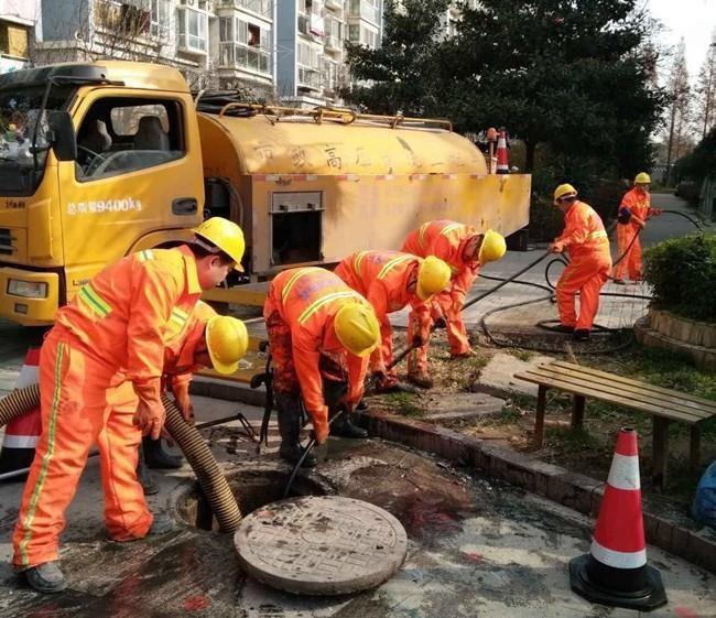 东成镇市政管道清淤